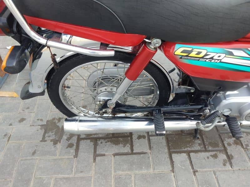 Honda CD 70 2023 model complete file urgent sale 5