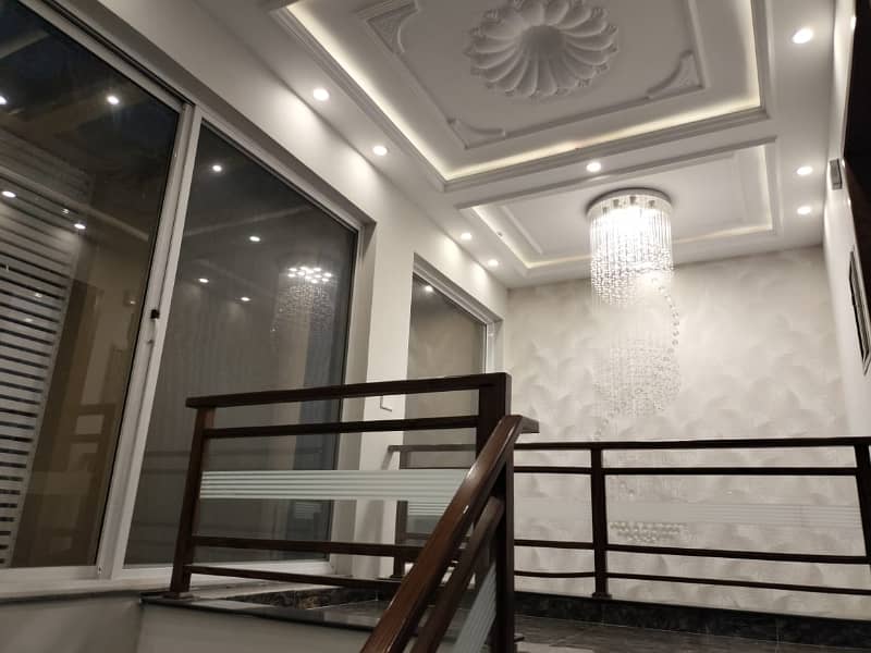 480 Square Feet Flat Ideally Situated In Bahria Town - Block AA 4