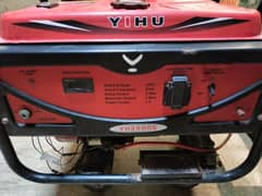 YIHU  brand generator for sale in good condition