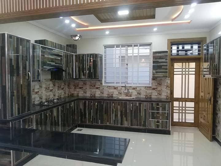 3 Bed Neat And Clean Ground Portion Available for Rent in Gulraiz 13