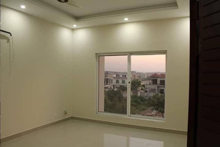 3 Bed Neat And Clean Ground Portion Available for Rent in Gulraiz 33