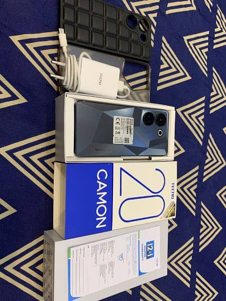 Tecno Camon 20 8+4 12GB + 256 GB 3