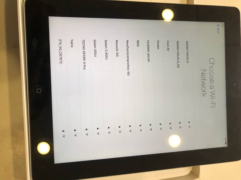 Apple ipad 3 ICloud locked 5