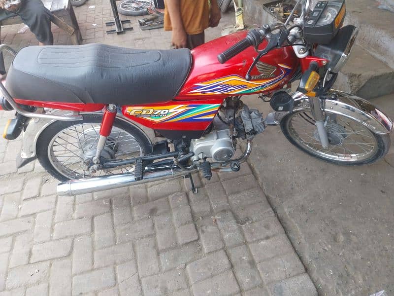 Honda cd70 cc 2