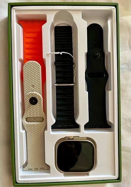 Unused Q-SEVEN N9 ULTRA 2 with 4 STRAPS 4