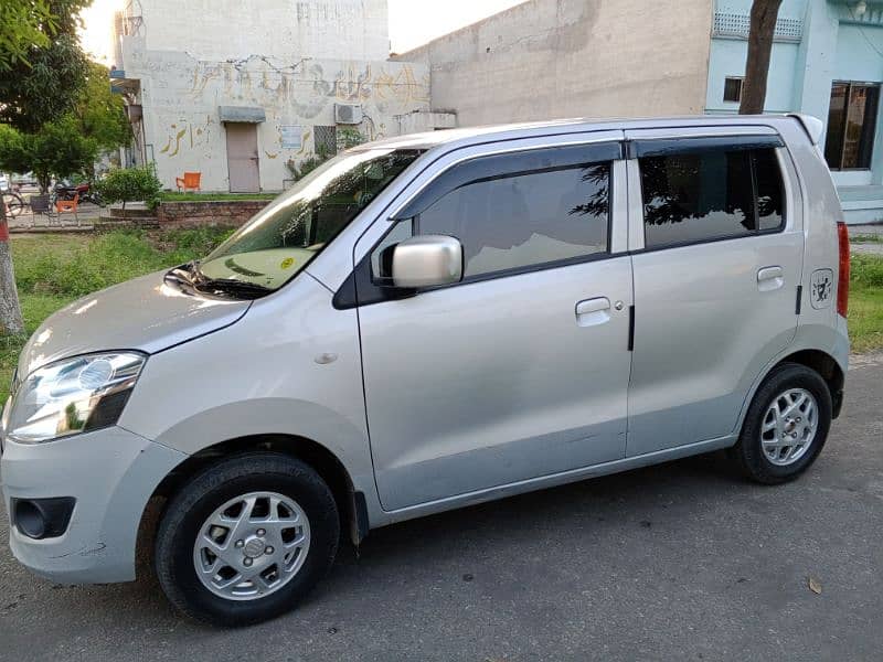 Suzuki Wagon R 2022 3