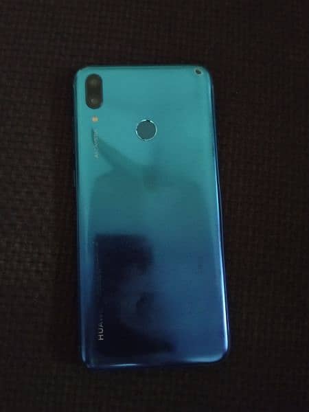 Huawei Y7 Prime 2019 with box 1