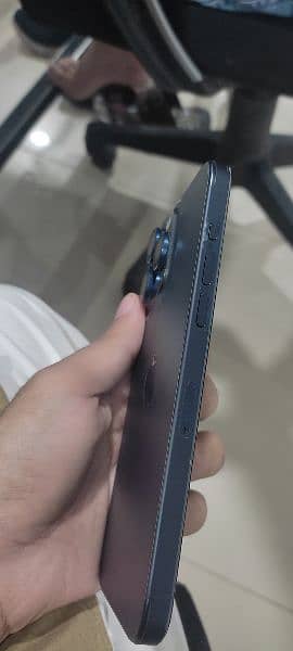 I phone 15 pro max 256GB non pta 8