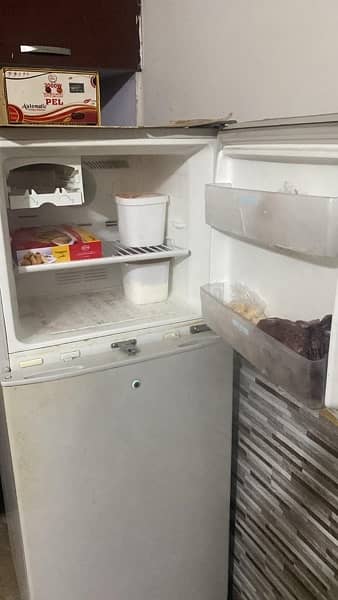 White-Westinghouse Refrigerator 3