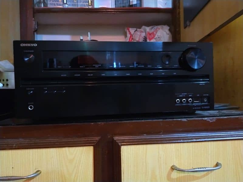 Onkyo amplifier 2