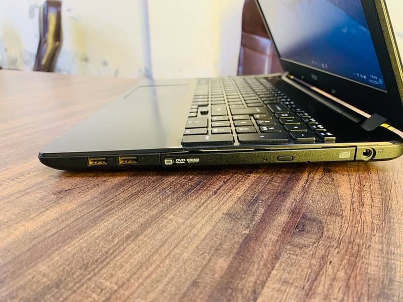 Acer Extensa Num Pad laptop i5 4th gen 6