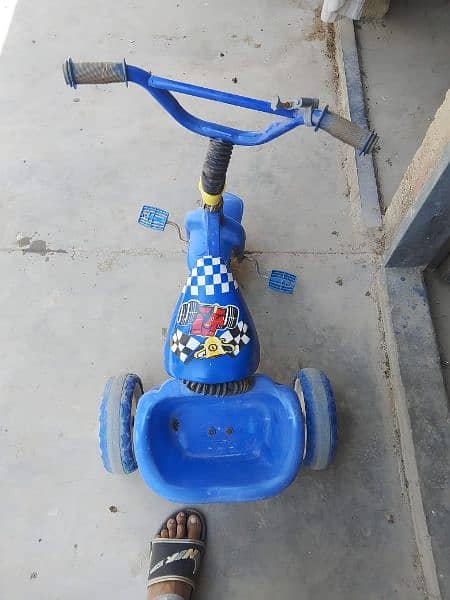 Kids tricycle 2