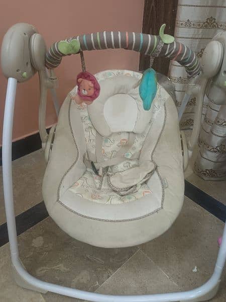 Electric swing/ baby swing / ingenuity swing 3