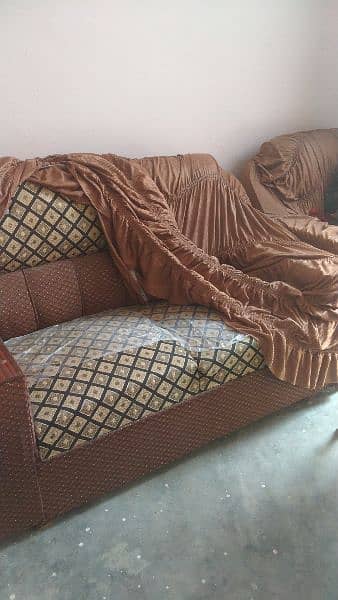 sofa set new 1 manth use 0