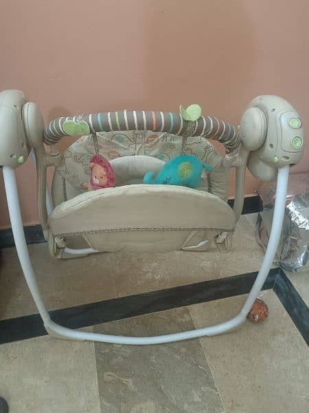 baby swing /electric swing / ingenuity swing 1