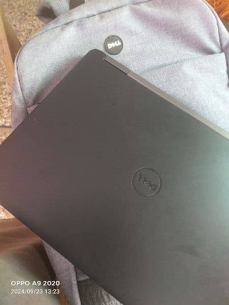 Dell Latitude E5440 8