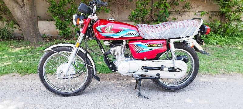 honda cg 125 lush 2024 1st owner(0333/411/4400) 1