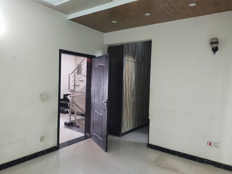 2 Bed 5 Marla Upper Portion For Rent 0