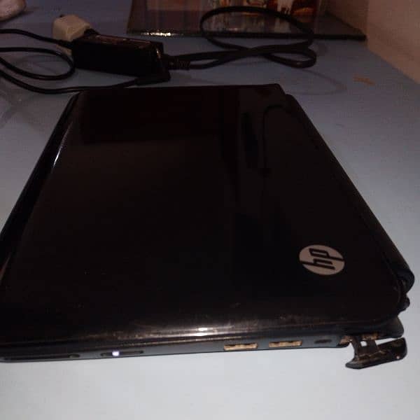 hp mini laptop 1