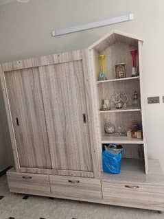 cupboard 0