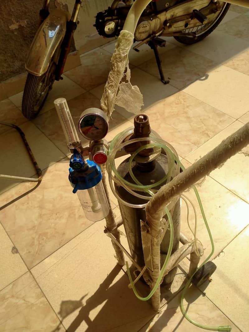 Oxygen Cylinder /Medical Oxygen Cylinder 1