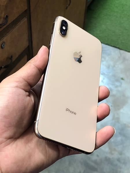 I phone xs max Golden 0