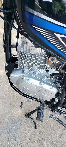 Suzuki Gs 150 brand new condition 3