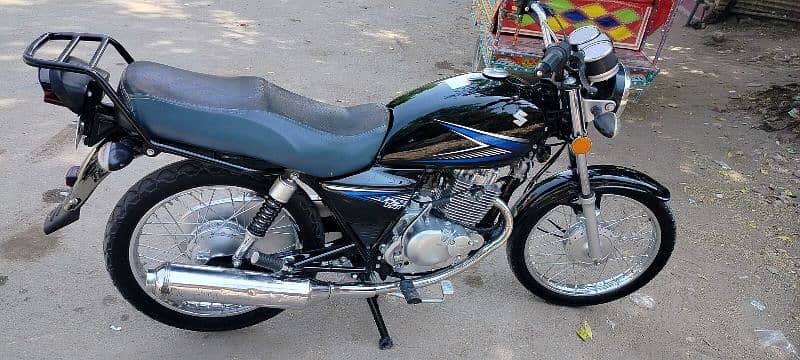 Suzuki Gs 150 brand new condition 6