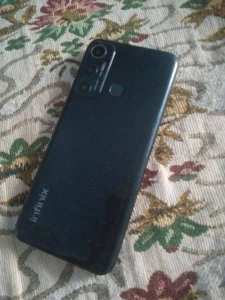 Infinix hot 11 1