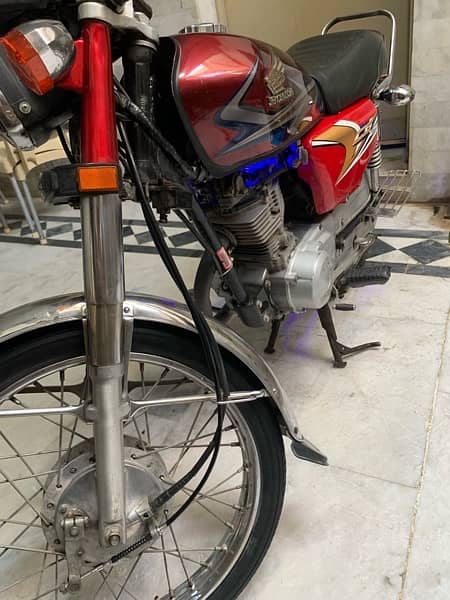 Honda 125 (20 model) 6