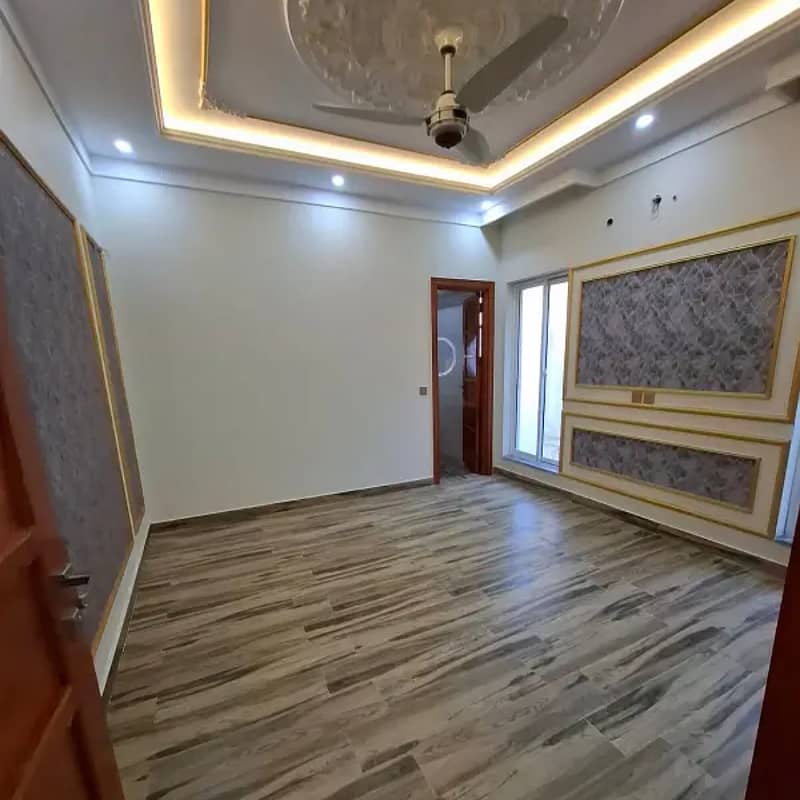 10 marla house for sale in paragon city lahore 10