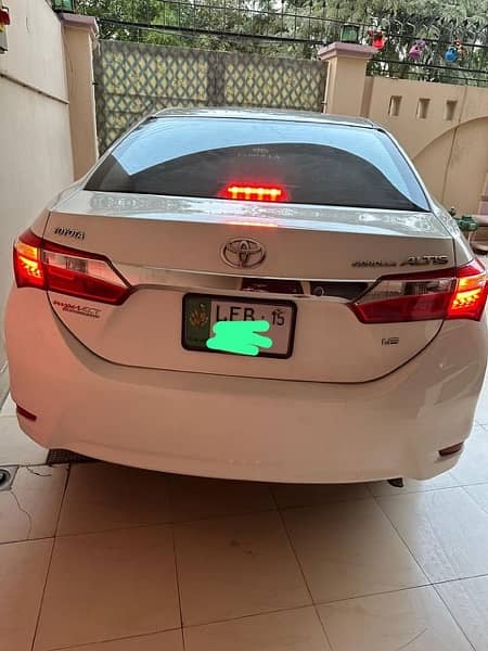 Toyota Corolla Altis 2015 1