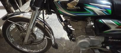 HONDA 125NEW 2023 MODLE FOR SALE URGENT NORMAL PRIZE