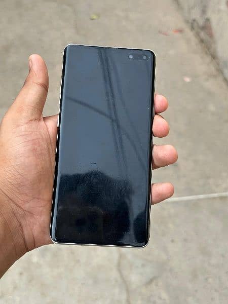 Samsung  S10 5g 8/256 4