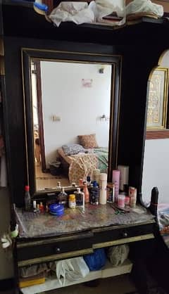 Dressing table and other home furniture for sale