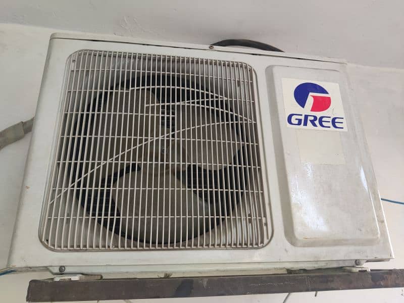 gree AC1 ten separate 03217509074 1