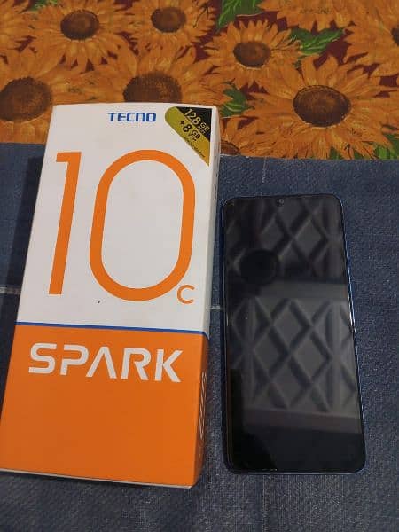 techno spark 10c 8