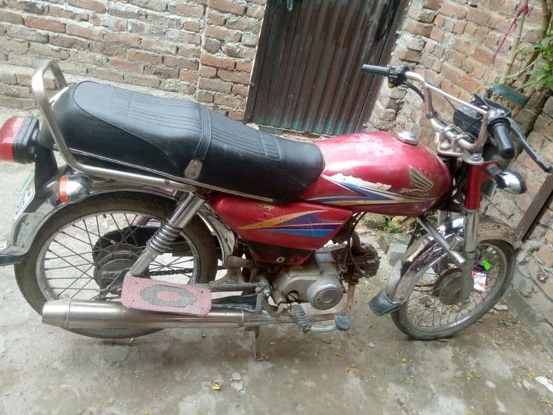 Honda CD 70 2010 model Ad pora pahr k rpata kry 3