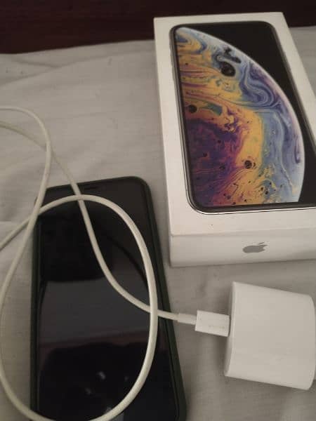 iphone xs 64gb non pta 3