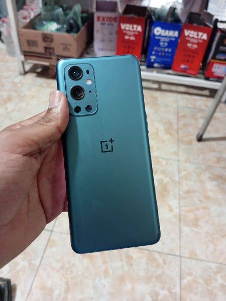 One Plus 9 pro 5 g 3