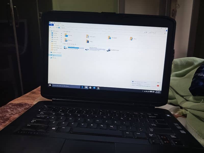 Dell Laptop 4