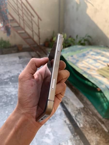 i phone xr convert  15 pro 5