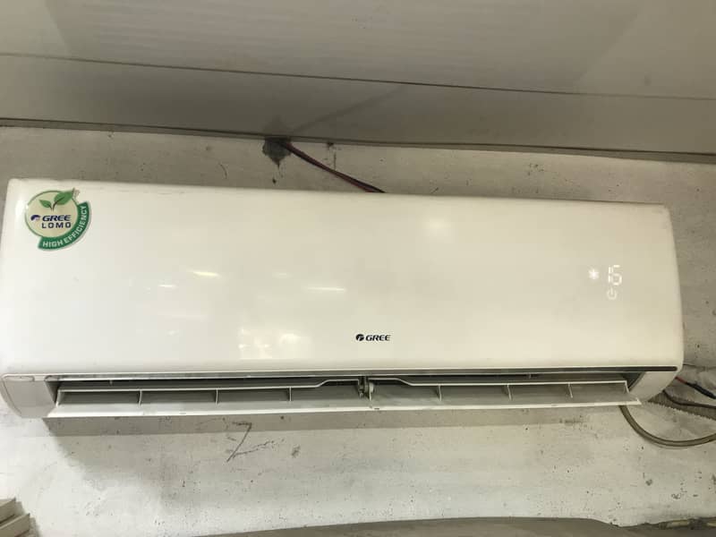 Gree split AC 1 Ton like new 3