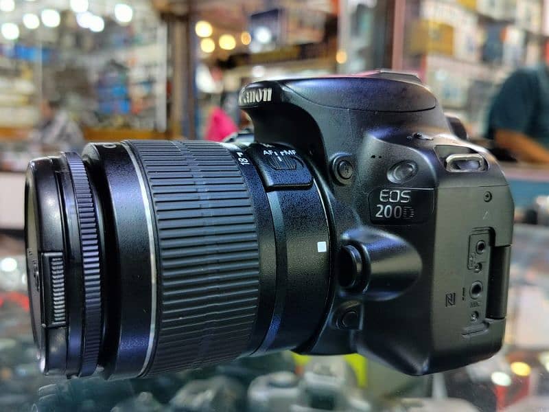 Canon 200D | 18-55mm lens | better then canon 750d 70d 700d d5300 0