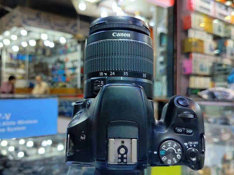 Canon 200D | 18-55mm lens | better then canon 750d 70d 700d d5300 4