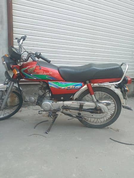 honda cd 70 18 model all okay working condition 3