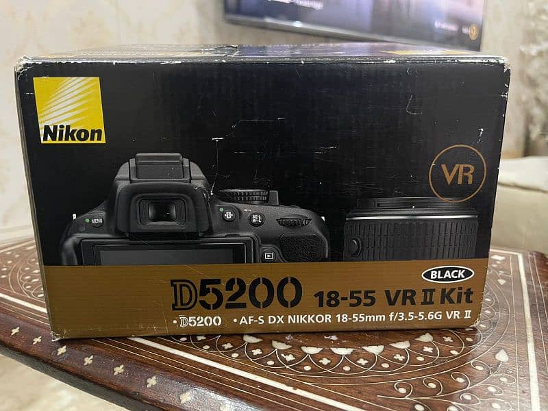 NIKON D5200 4