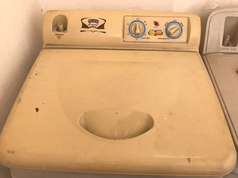 seperate washing machine nd dryer 2