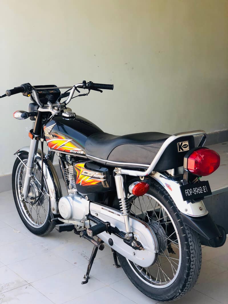 Honda CG 125 2021 4