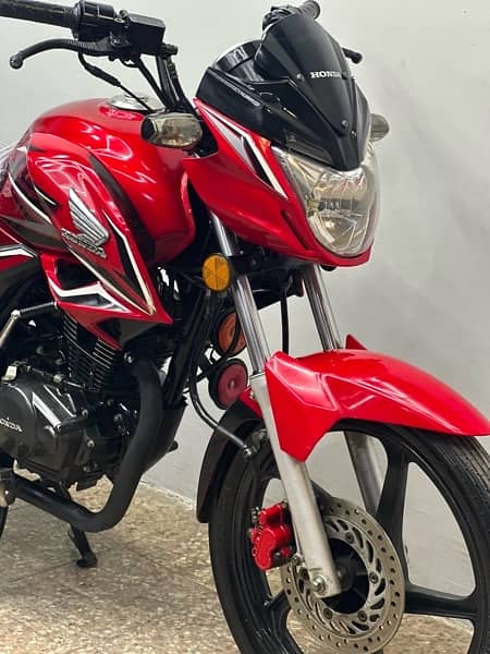 hondq cb150f 2020 model ( 12000 km used ) 2